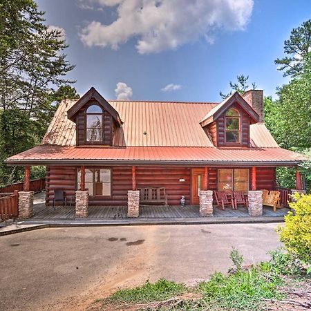 Pigeon Forge Getaway With Covered Patio And Hot Tub! Екстериор снимка