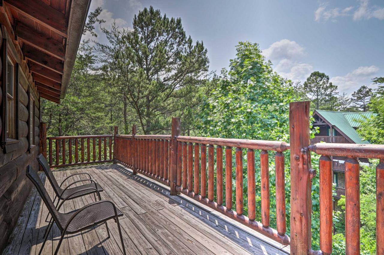 Pigeon Forge Getaway With Covered Patio And Hot Tub! Екстериор снимка