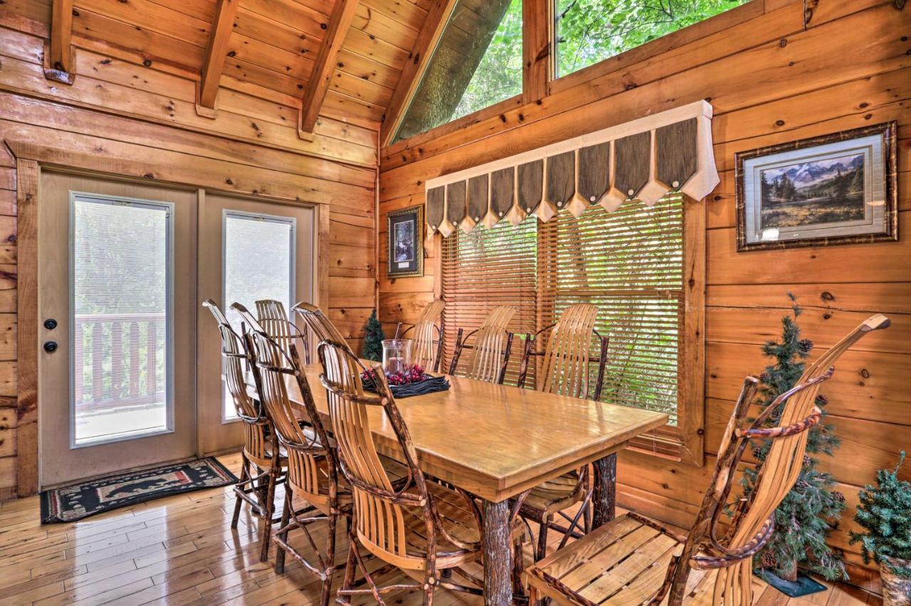 Pigeon Forge Getaway With Covered Patio And Hot Tub! Екстериор снимка