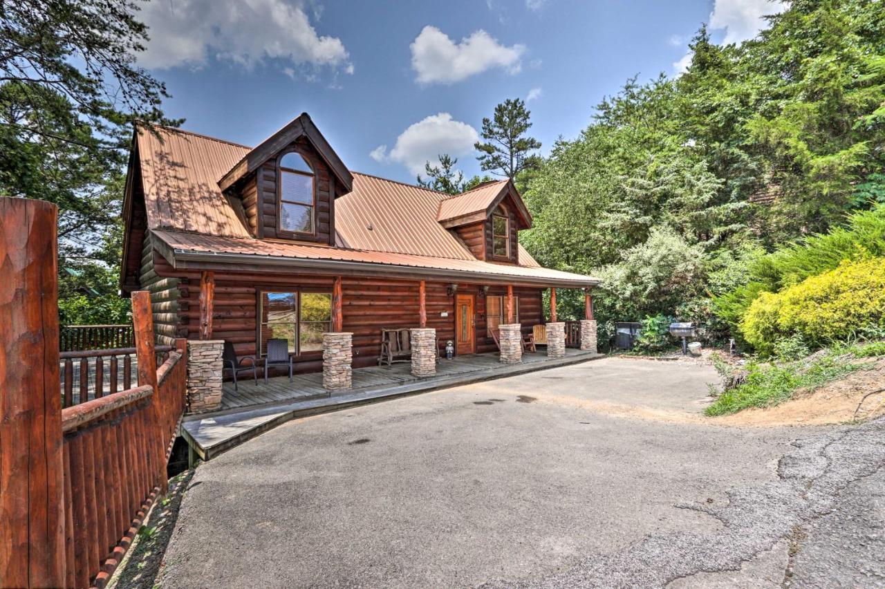 Pigeon Forge Getaway With Covered Patio And Hot Tub! Екстериор снимка